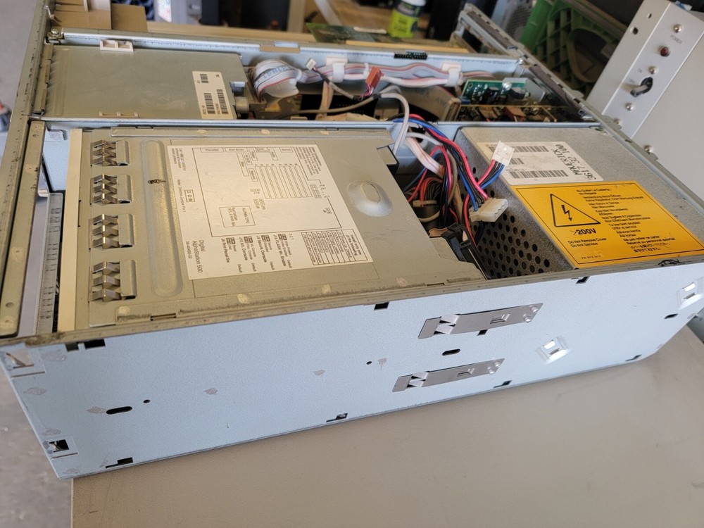 DEC Digital Alphastation 500 PB540-A9 - Missing Cover, See Pics