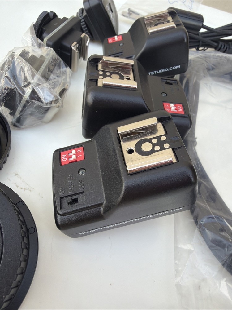 SRs Wireless Flash Trigger Receivers, Remote And Other Camera Lighting Items