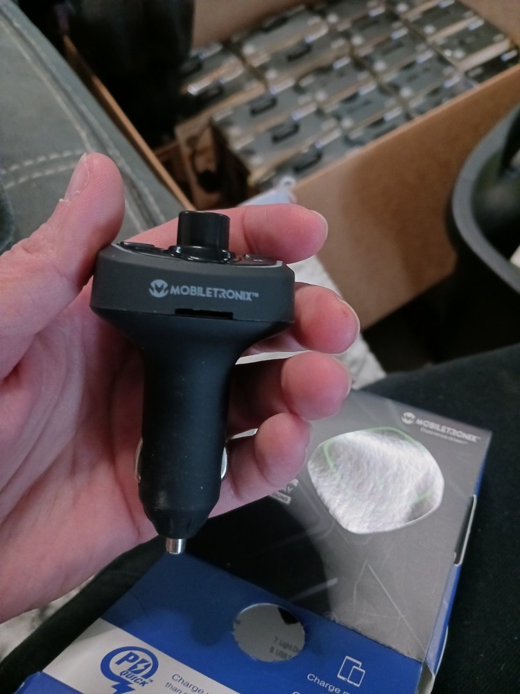 Mobiletronix Wireless FM Transmitter & Car Charger. Bluetooth. New, Open Box