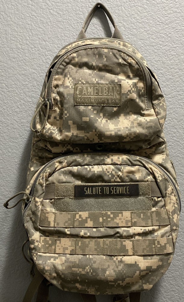 CamelBak Maximum Gear MULE Backpack Desert Camo Tactical Hydration (no bladder)