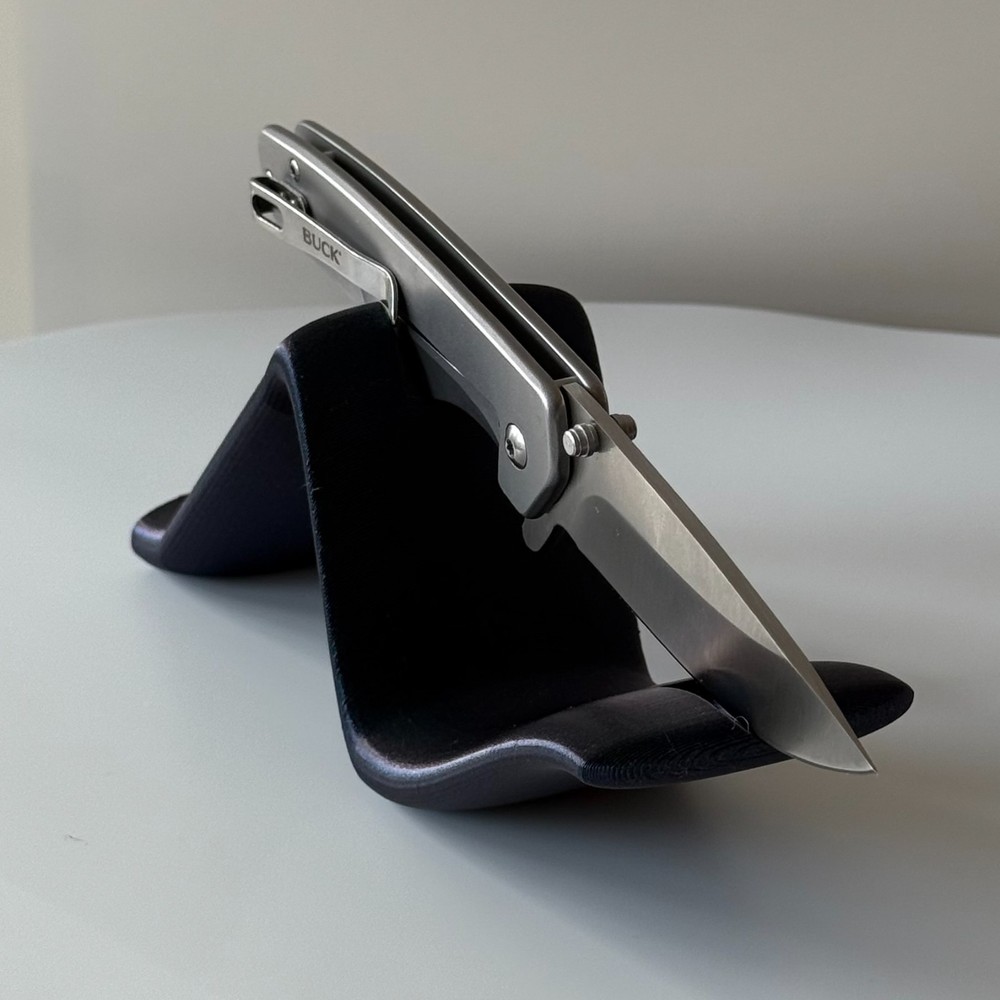 3D Printed Wave Knife Stand - EDC Knife Display Holder - Dark Magic PLA