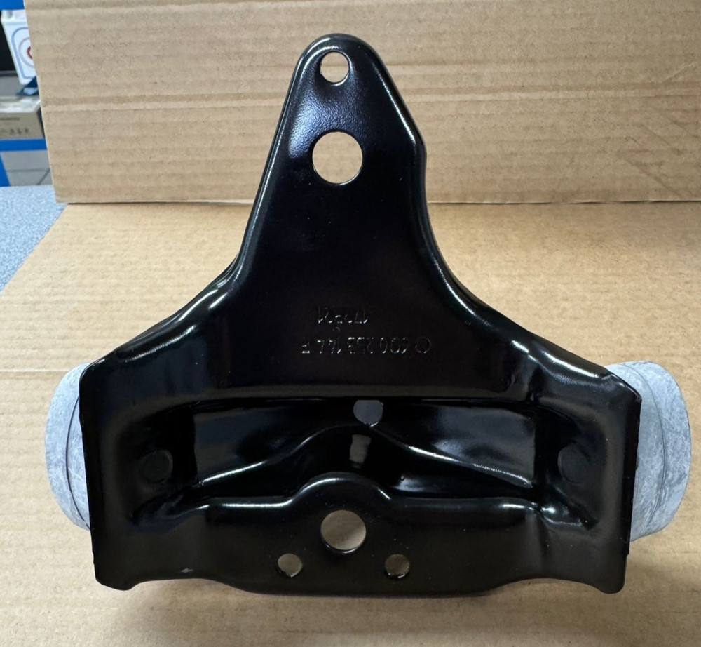 6Q0253144F | Support | Holder Rear Muffler