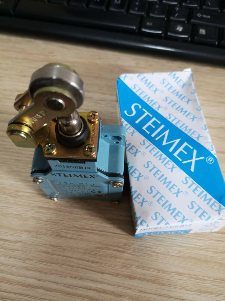 1PC   Limit Switch   LSA-012 LSA012