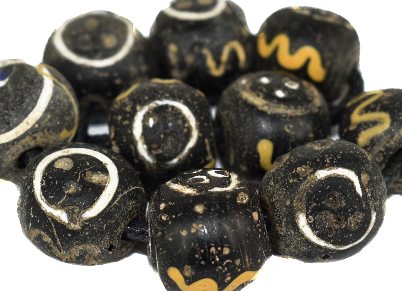 10 Baule Face Venetian Trade Beads