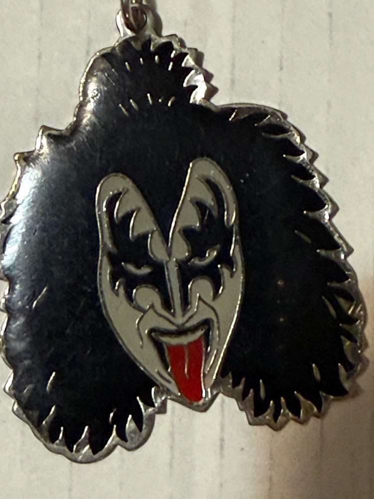 Vintage KISS keychain 1978 - Gene Simmons
