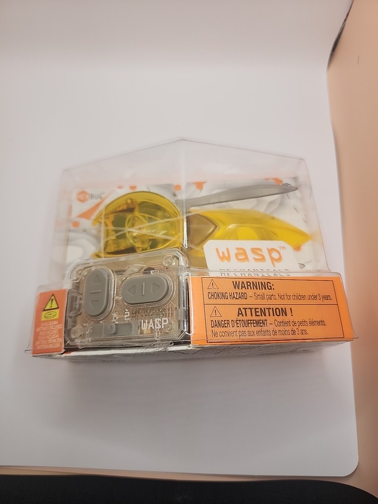 Hexbug Micro Robotic Creatures Mechanicals Wasp Yellow R/C Remote Control New