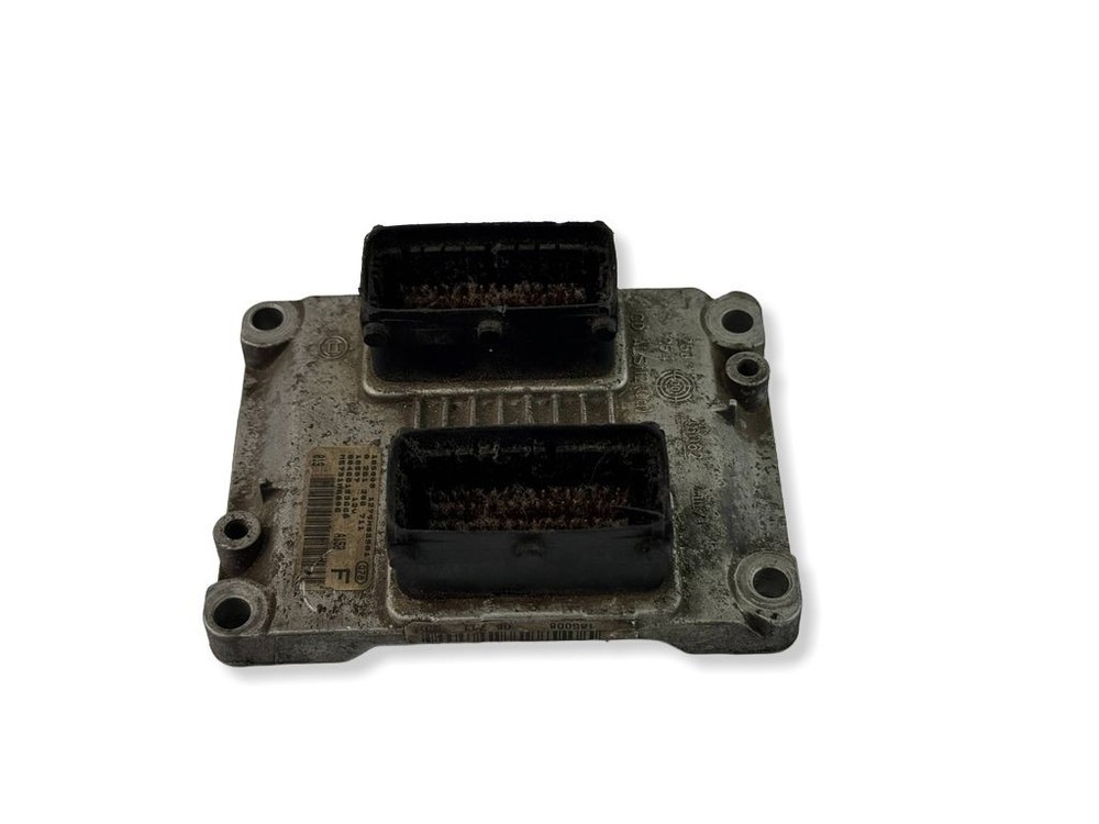 Alfa Romeo 156 2000 Engine Control Module 0261206711 kW BVV2711