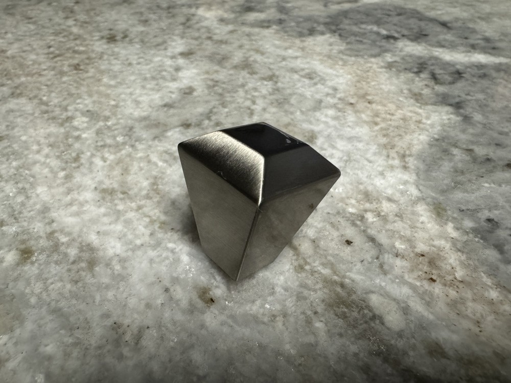 Top Knobs TK811BSN Juliet Knob 1" Brushed Satin Nickel