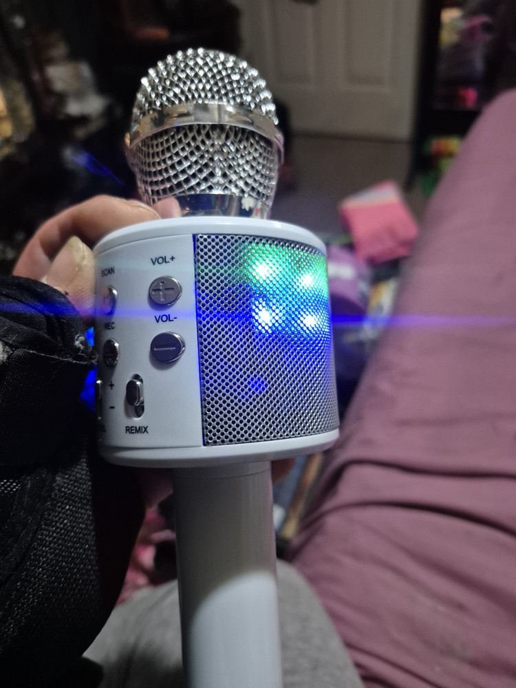 Popstar Handheld Bluetooth Microphone Dancing LED Karaoke Wireless Rechargeable