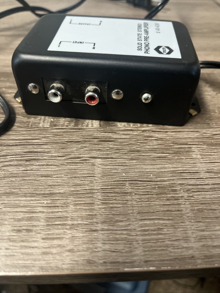 MCM Solid State Stereo Phono Pre-Amplifier model 40-630