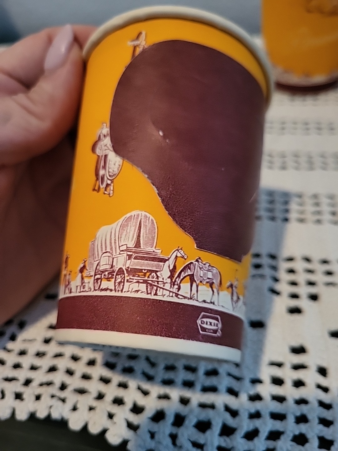 1950s Vintage 9oz Disposable Dixie Cups “Round-Up Design” - 4 Cups Handles