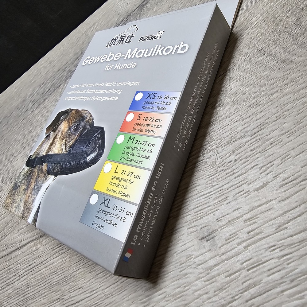 Dog Muzzle Size Medium 21-27 CM Black Adjustable ~ Open Box