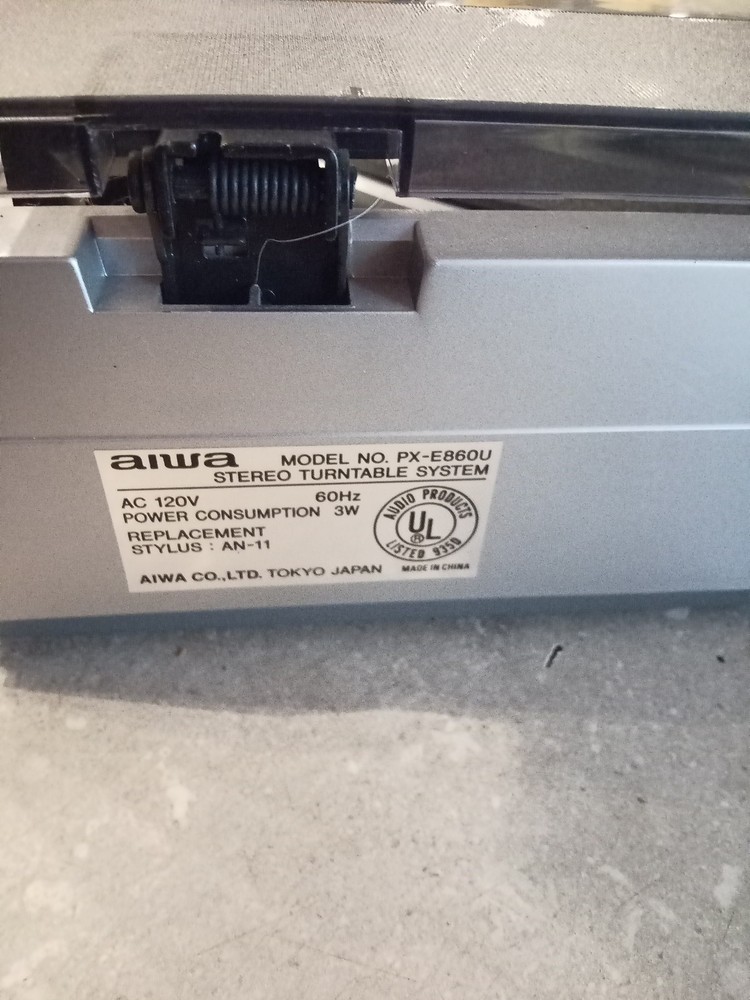 Aiwa Stereo Turntable System model PX-E860U