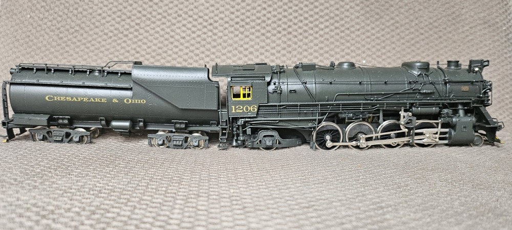 Hallmark Models Chesapeake & K-2 2-8-2