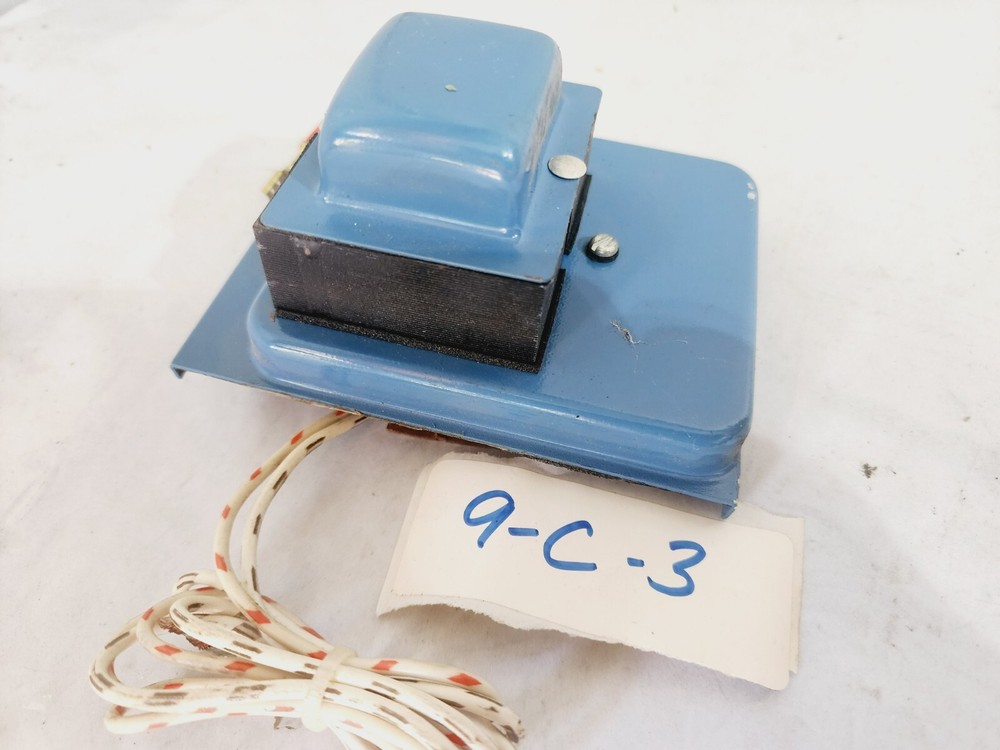 Johnson Controls Y68HA-1 NOS Blue Transformer