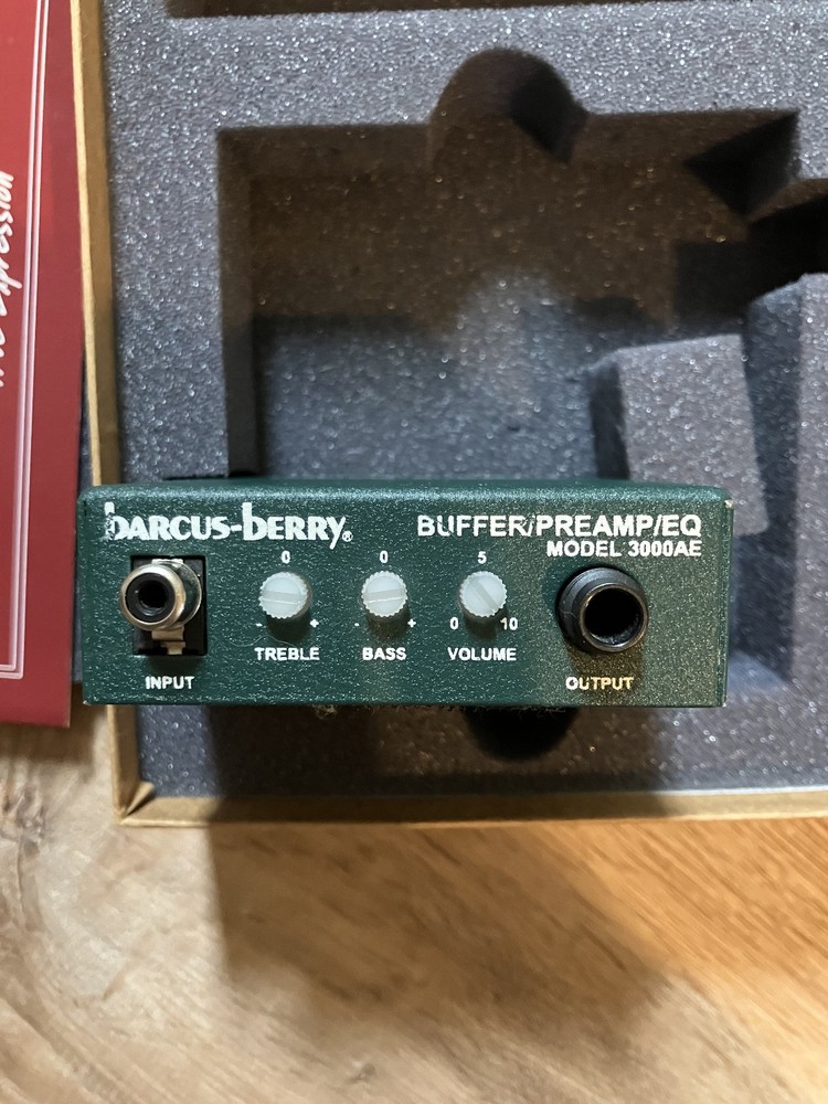 Barcus-Berry 6100 Flute Preamp (no mic)