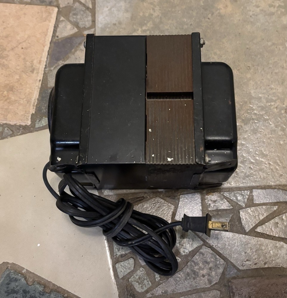 PV-442 Line Adjuster Variable Transformer, variable