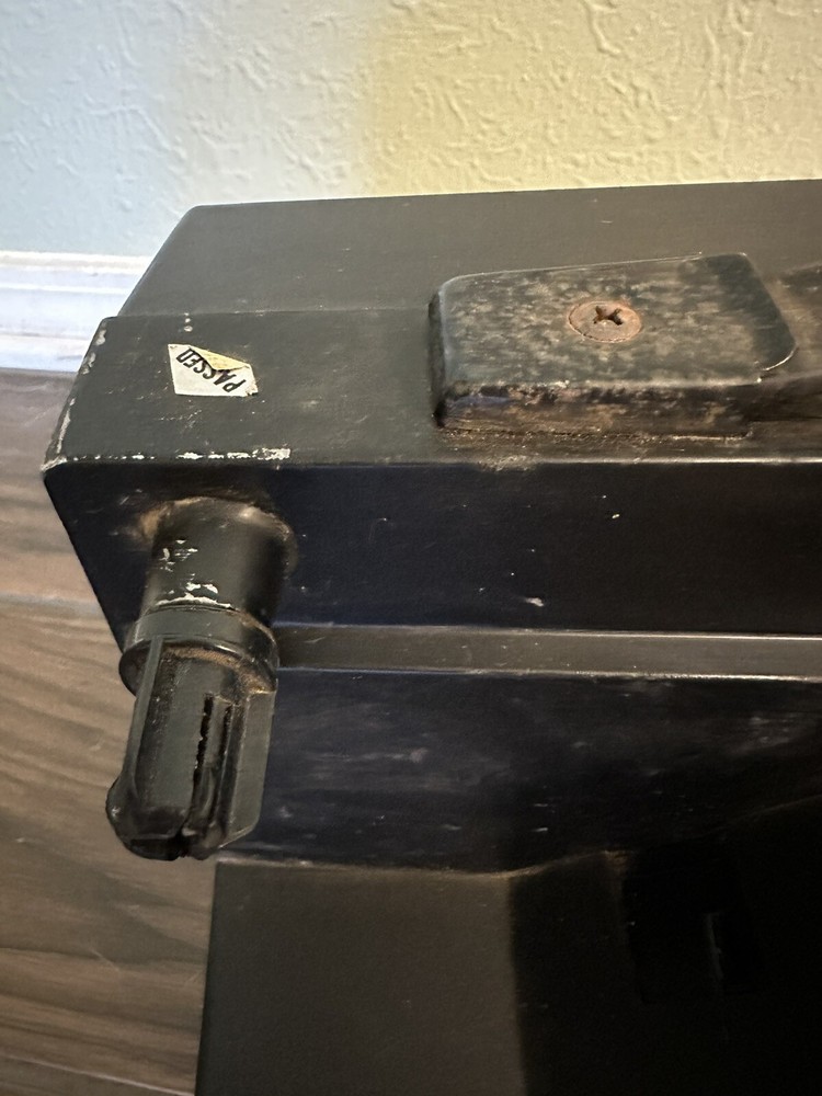 Bell & Howell 10MS 8mm Dual Super Variable Speed Black Projector Untested