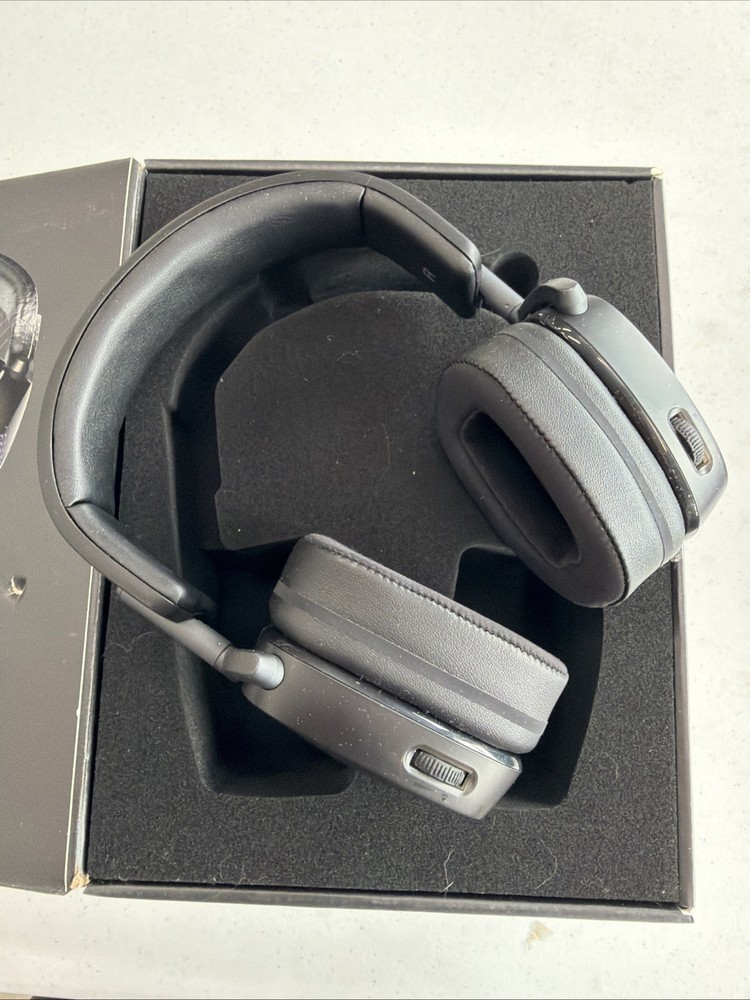 ROCCAT - SYN Max Air Wireless Gaming Headset for PC - Black