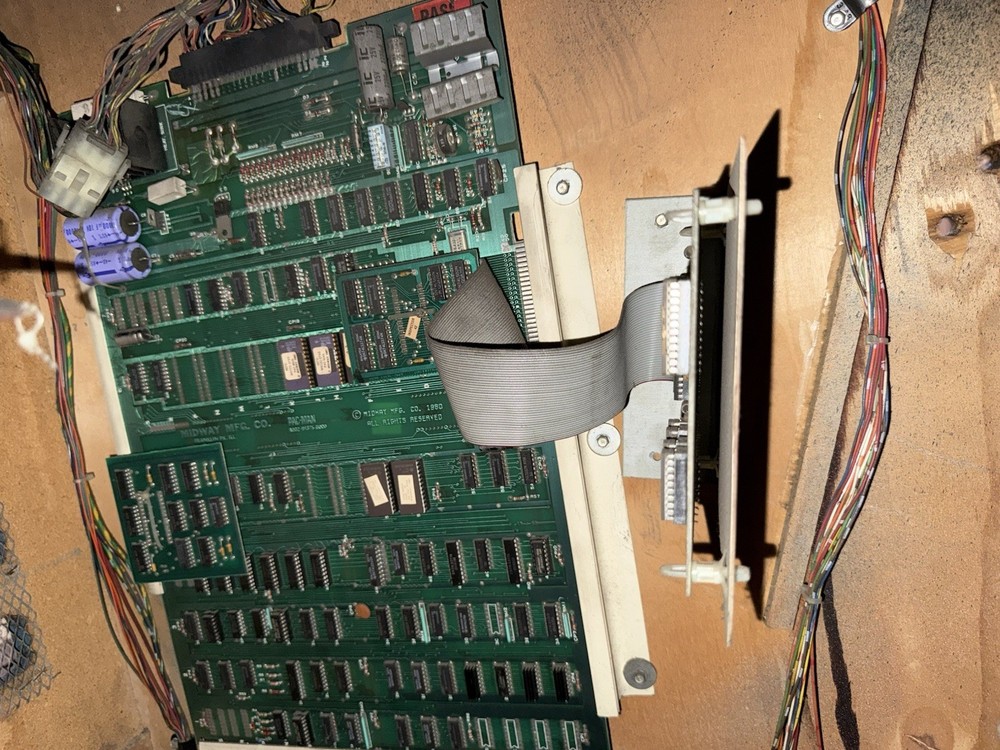 MS PAC-MAN ARCADE MIDWAY 1981 MACHINE