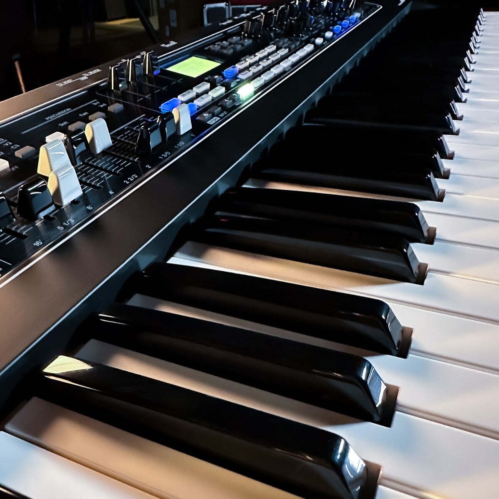 Yamaha CK61 Stage Keyboard