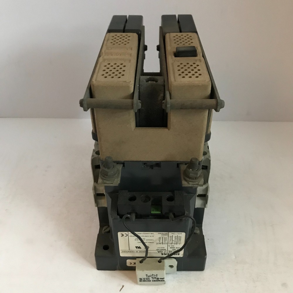 Siemens 3TC4817-0A Contactor (used)