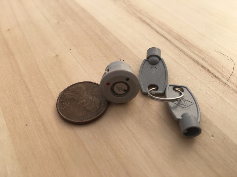 1 Piece Key Switch OFF ON 12mm Lock toggle lock security electronic 1a 125v C37