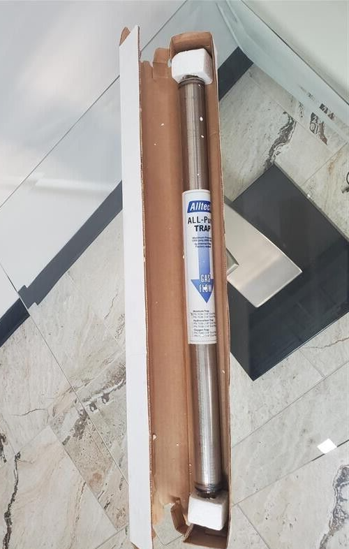 Alltech Moisture Trap Column Catalog:7034 1000 PSIG 1/8" fitting