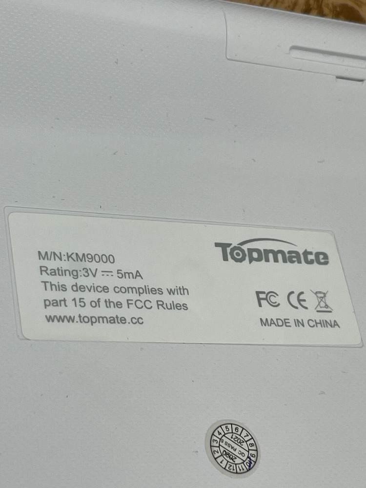 Topmate KM9000 Wireless Ultra Thin Keyboard white