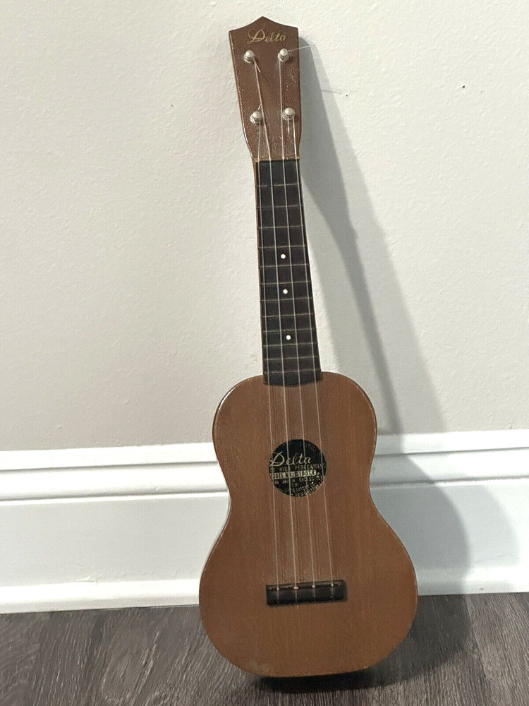 Delta Ukulele Small Ukulele