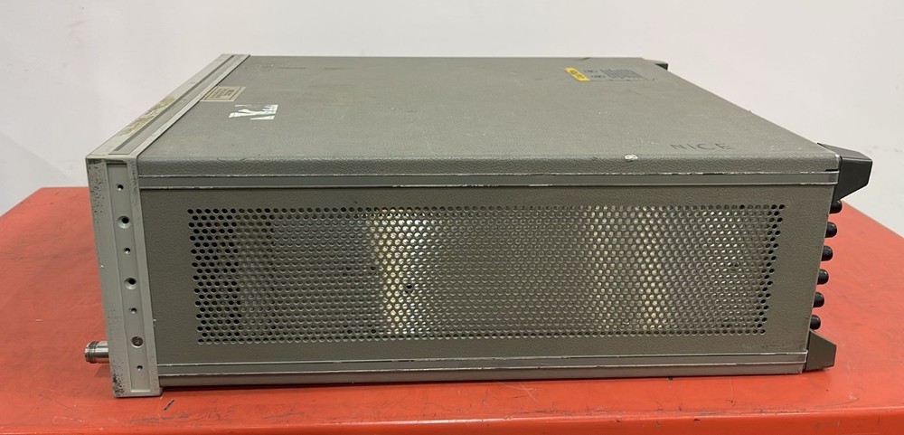 Hewlett Packard HP 8752A RF Network Analyzer 300kHz–3GHz OPT 003 **AS IS