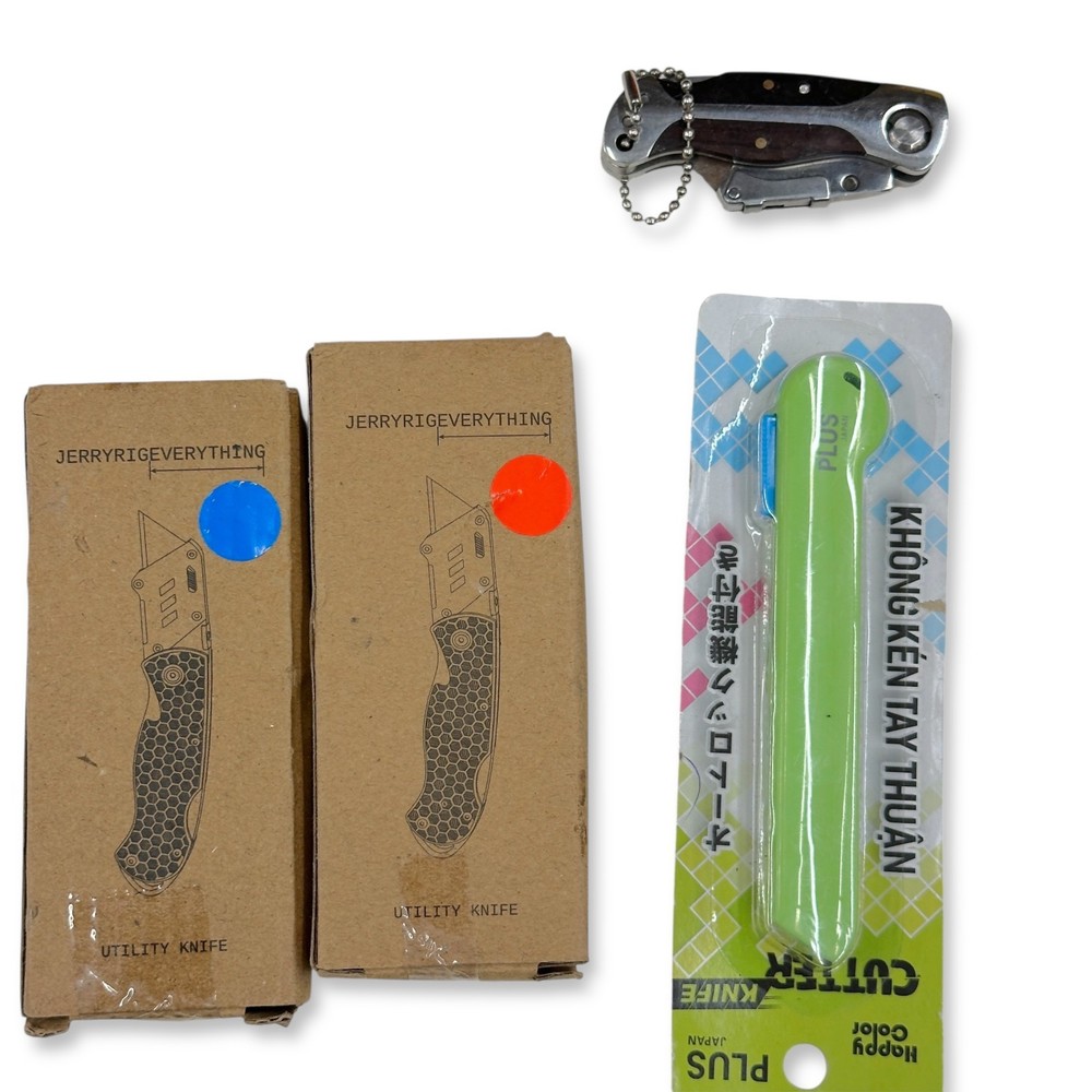 Assorted Brands Unbranded Folding Utility Knife Box Cutter Hand Tool Set, 4 Pcs