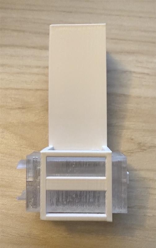 Queen Introduction System – Ventilated Cage + Hanging Holder for Langstroth Hive