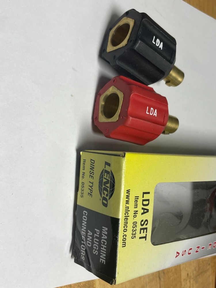 LENCO LDA 05335 Adapter Red & Black