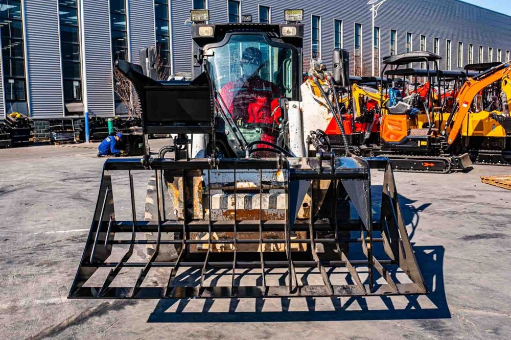 72" Rake Root Clam Grapple with Teeth Attachment Bobcat Skid Steer