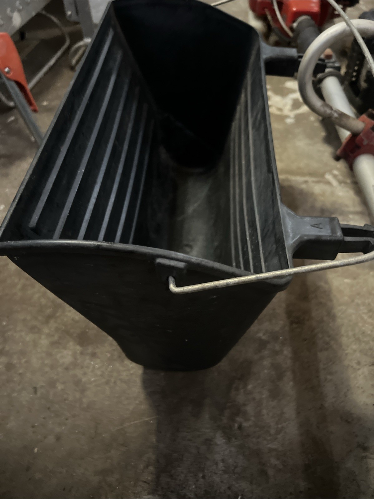 Little Giant Ladder Fuel Tank Accessory 1 Gal./ 15lbs Capacity Paint Tool Tray