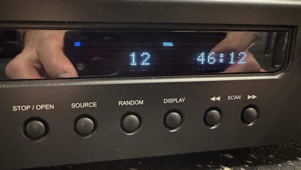 NAD C546BEE Single CD Player Without Remote with USB and Optical Outputs