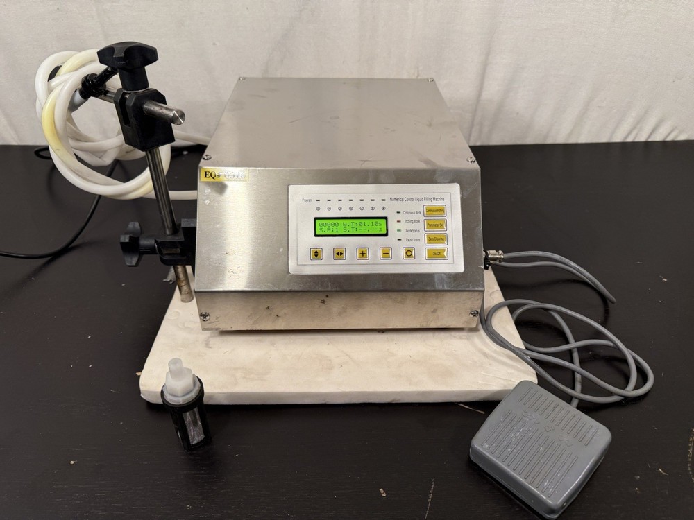 NUMERICAL CONTROL DIGITAL LIQUID FILLING MACHINE 5-3500ml Automatic Control