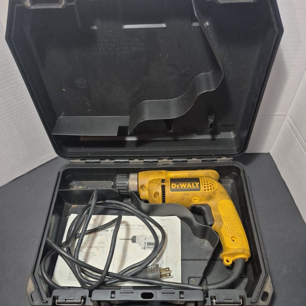 DeWALT  Drill with the case Duty Tested Fully Working