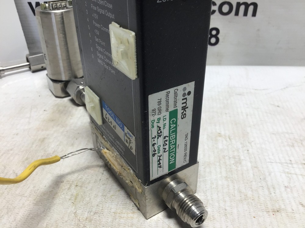 MKS Mass-FLO Controller Model 1479A11CR1AM