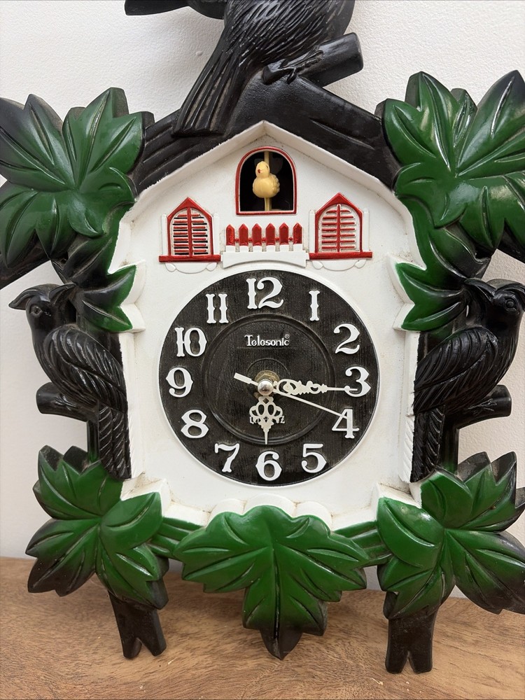 Vintage Telesonic Plastic Cuckoo Clock Works! Read