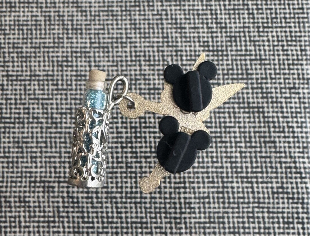 Disney Pin 2008 Tinkerbell with Pixie Dust Chain Bottle