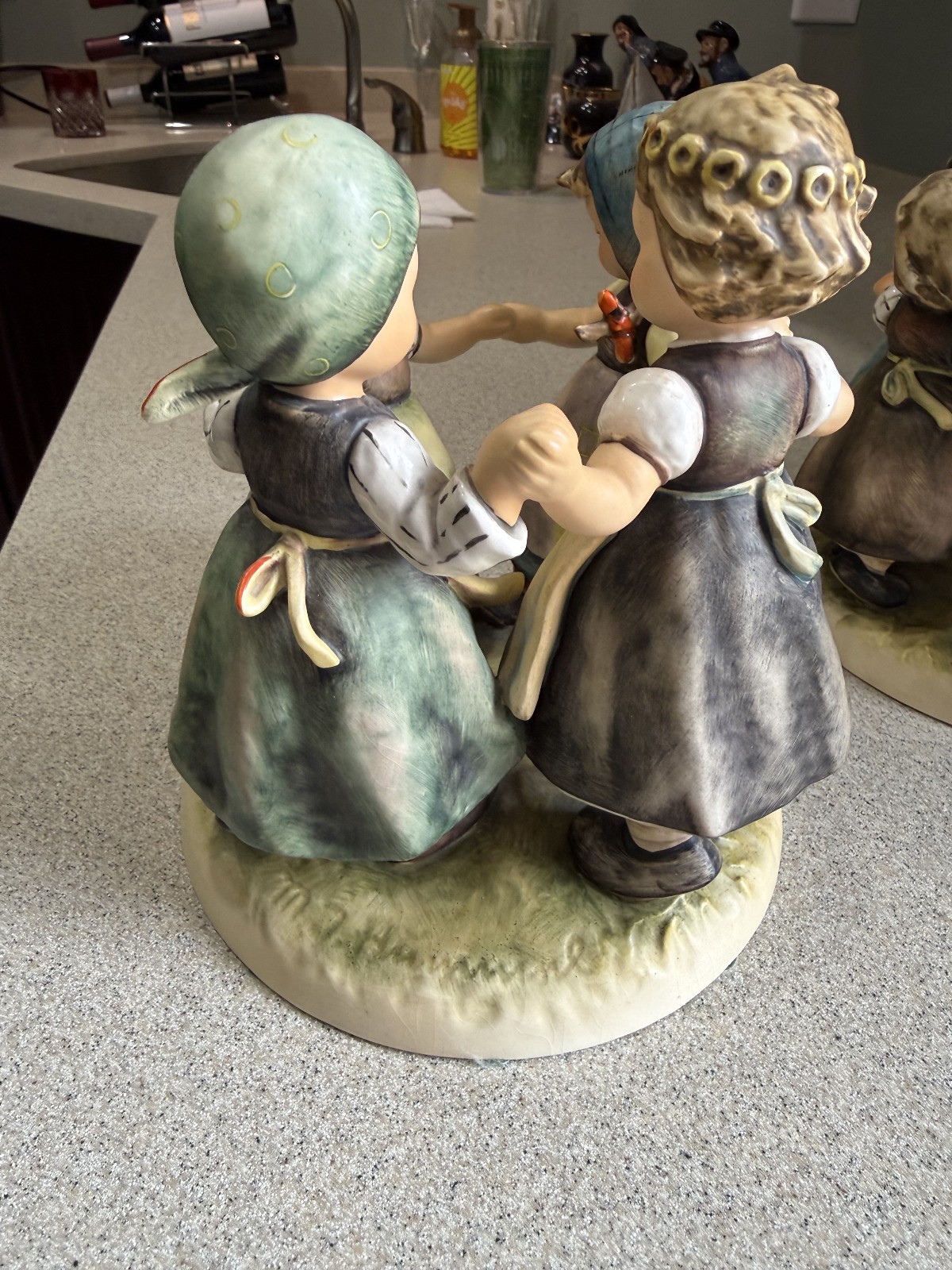 Quantity 2 1957 " RING AROUND THE ROSIE " #348 HUMMEL FIGURE W. GERMANY GOEBEL