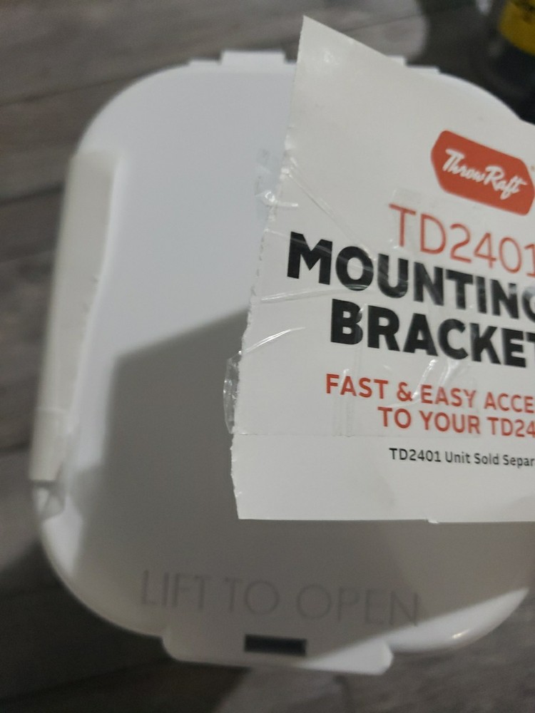 ThrowRaft Mounting Bracket Only For TD2401, READ DESCRIPTION