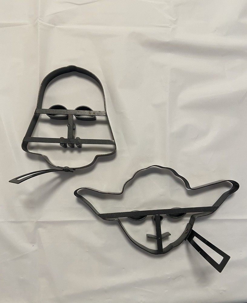 Star Wars Pancake/eggs molds- Darth Vader & Yoda