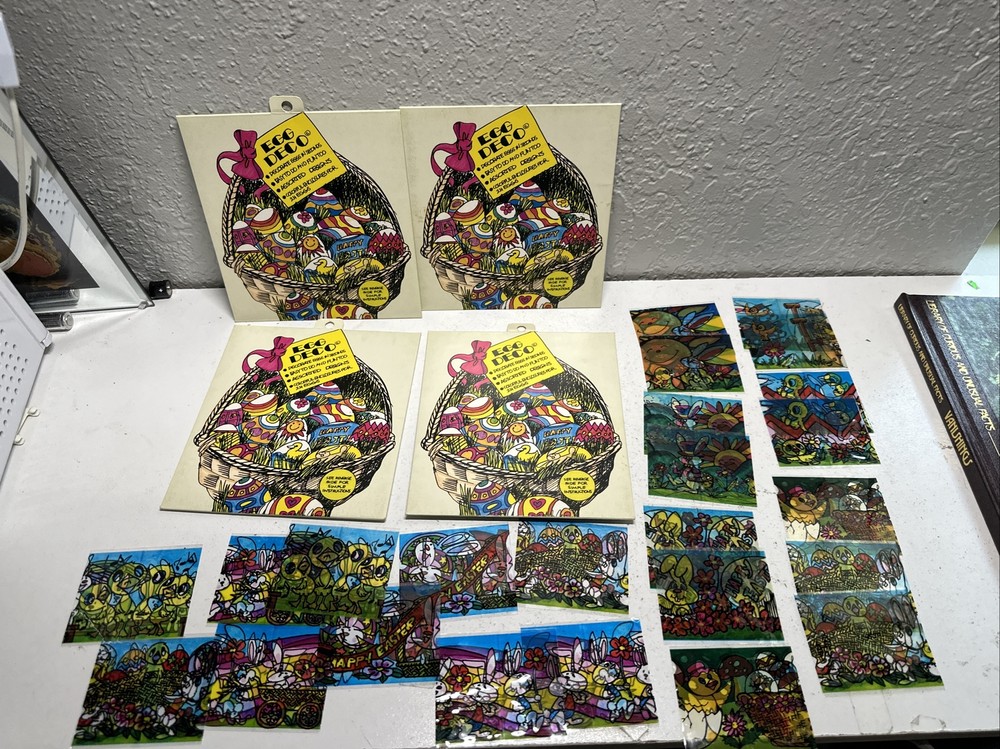 4 Vintage 1984 Easter Holiday Egg Art Decorative Wrappers 60+  Wraps