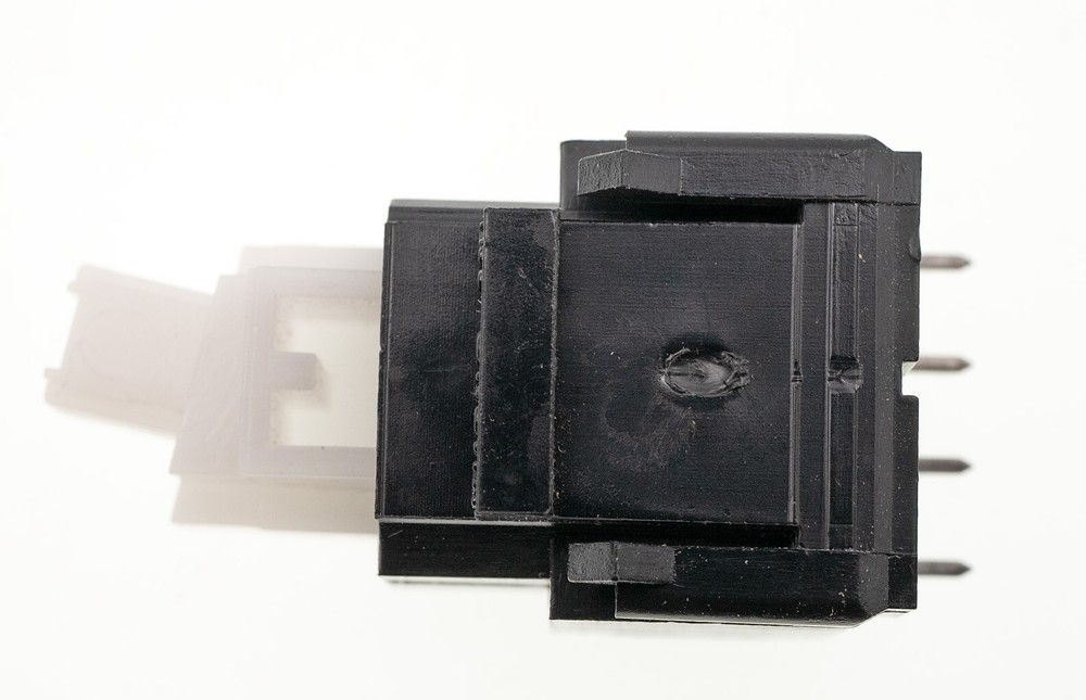 Honeywell/Microswitch 1B3A momentary linear keyboard switch, stepped, sink level