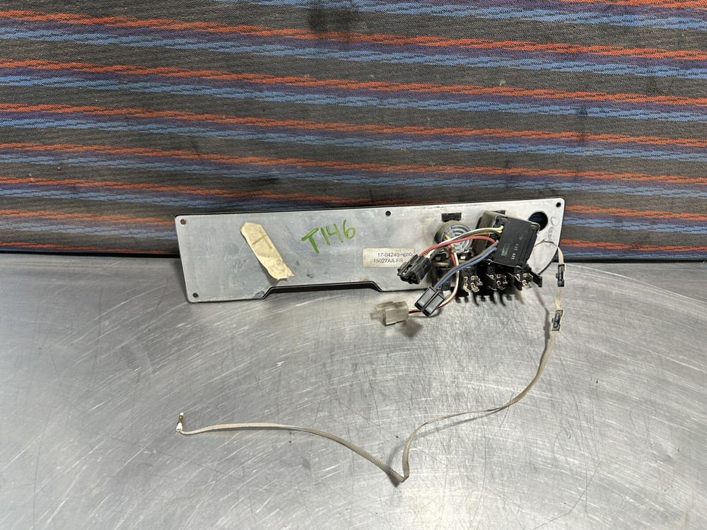 Peterbilt Switch Dash Panel 379 2004 OEM