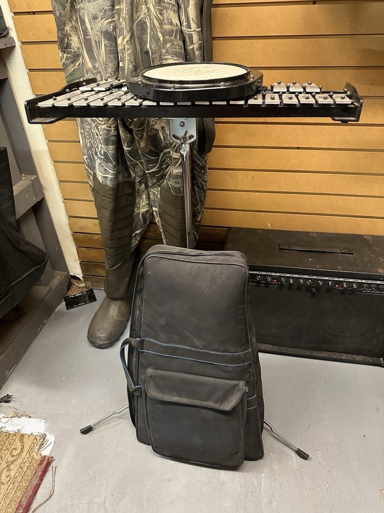 Student 32-Key Xylophone with Case