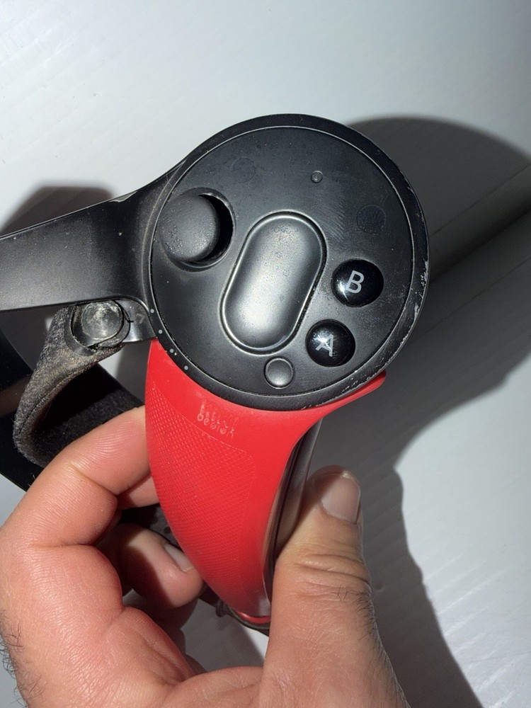 Valve Index VR Replacement Controller Knuckles LEFT Hand Only - Used Condition